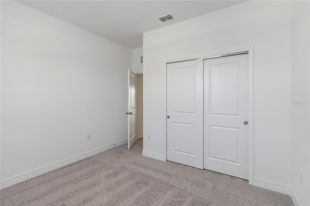 For Rent: $2,295 (4 beds, 2 baths, 1758 Square Feet)