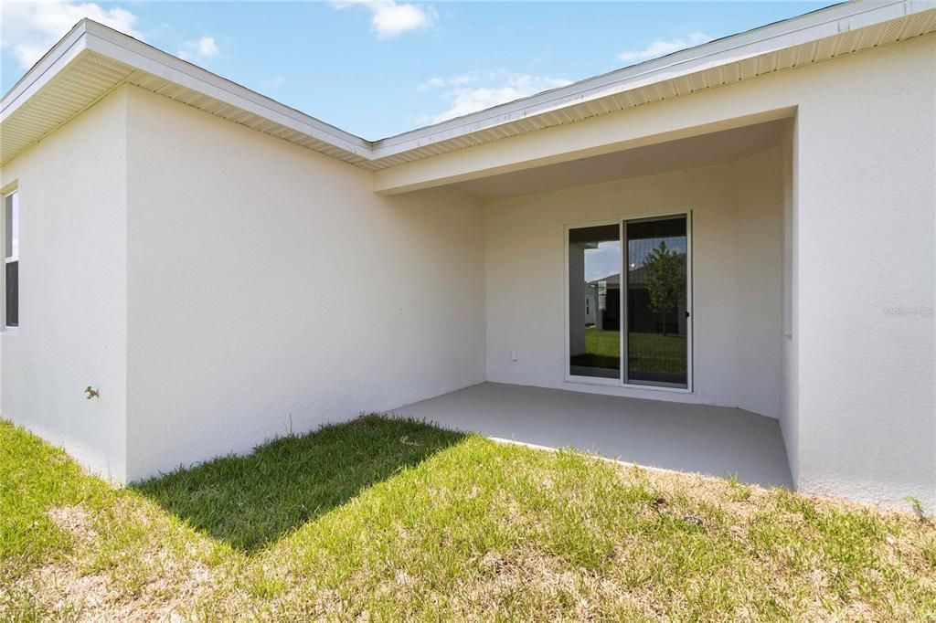 For Rent: $2,295 (4 beds, 2 baths, 1758 Square Feet)