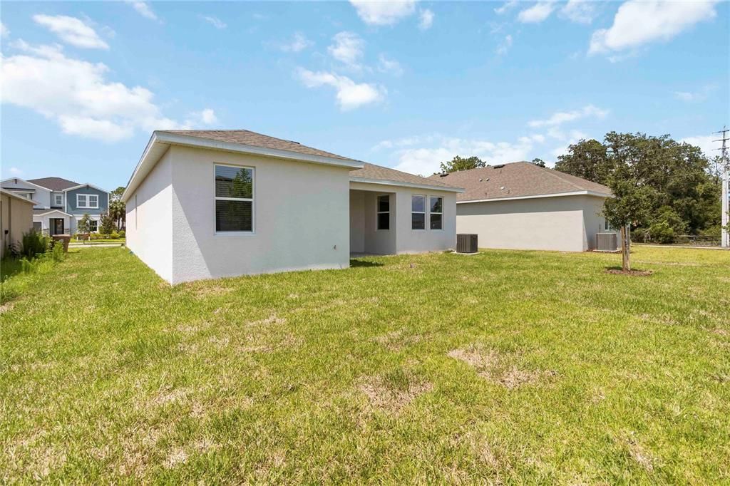 For Rent: $2,295 (4 beds, 2 baths, 1758 Square Feet)