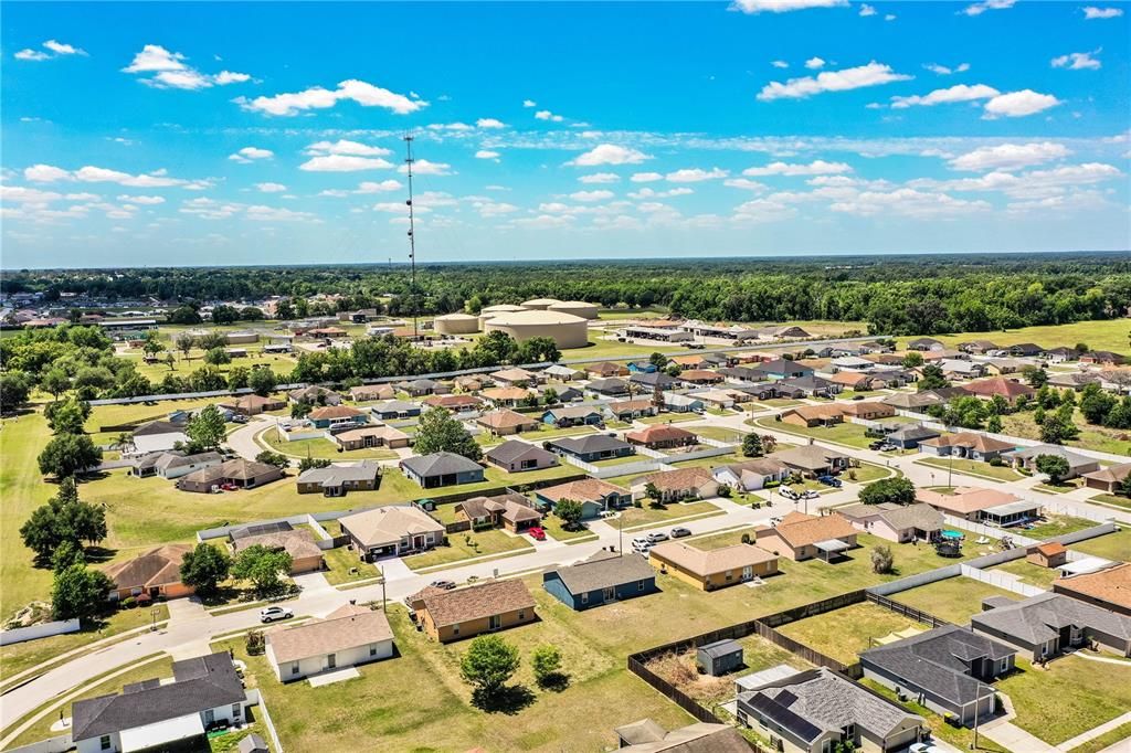 Activo con contrato: $275,000 (3 camas, 2 baños, 1252 Pies cuadrados)