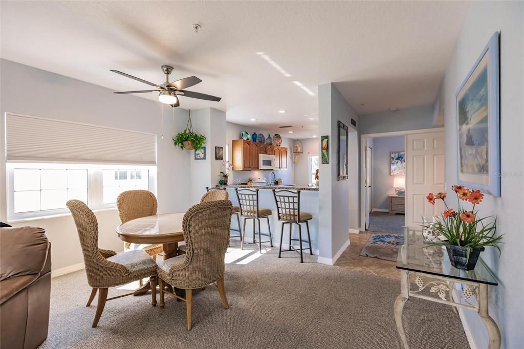 For Rent: $2,500 (3 beds, 2 baths, 1293 Square Feet)