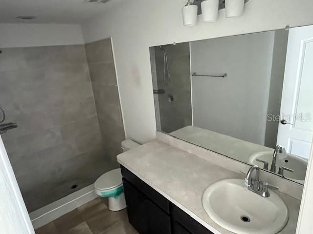 For Sale: $289,500 (3 beds, 2 baths, 1720 Square Feet)