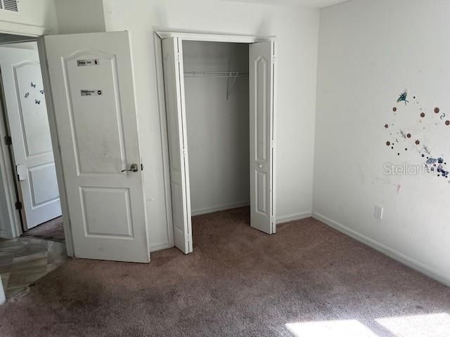 For Sale: $289,500 (3 beds, 2 baths, 1720 Square Feet)