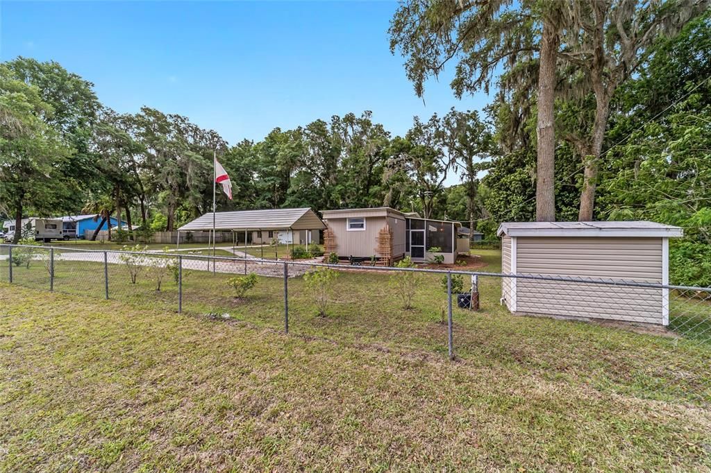 For Sale: $164,900 (1 beds, 1 baths, 672 Square Feet)