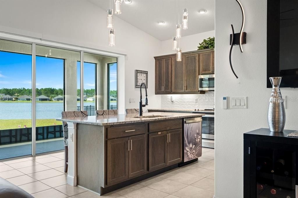 For Sale: $649,000 (3 beds, 3 baths, 2010 Square Feet)