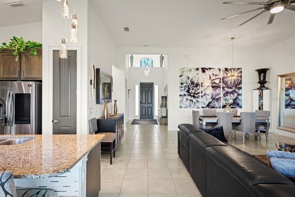 For Sale: $649,000 (3 beds, 3 baths, 2010 Square Feet)