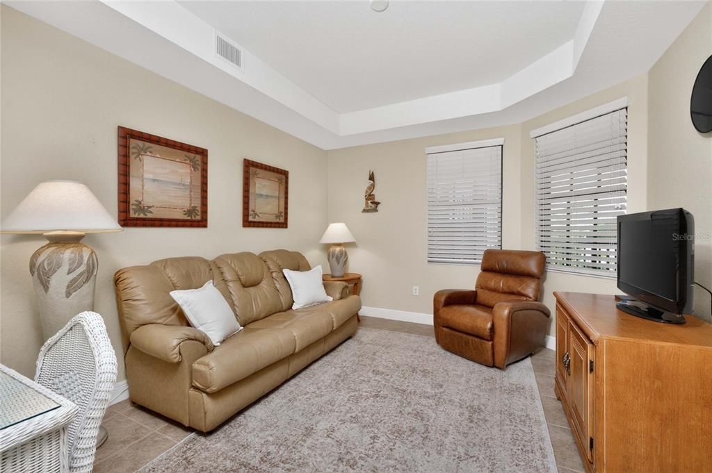 For Sale: $369,000 (2 beds, 2 baths, 1788 Square Feet)