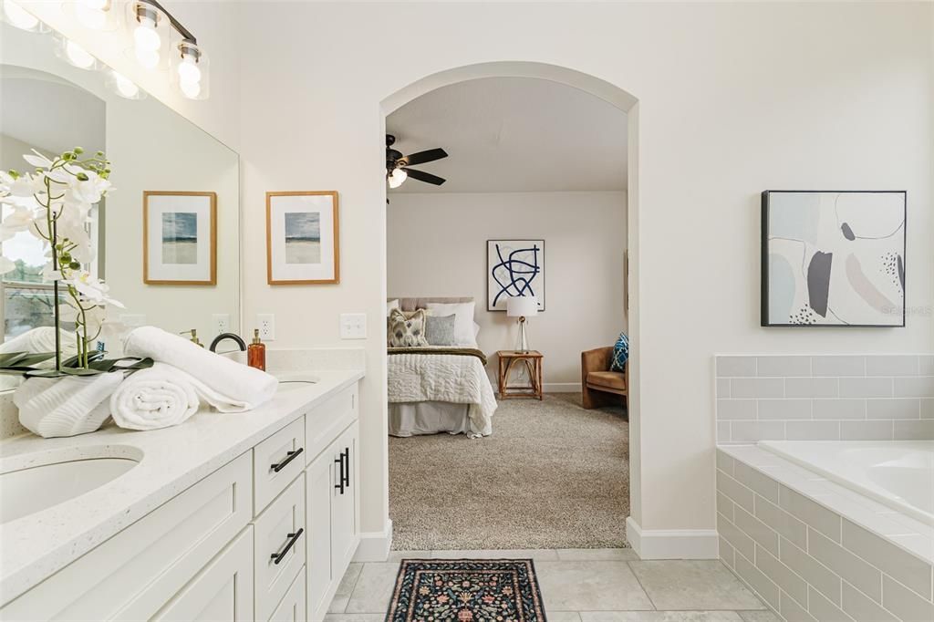 Active With Contract: $379,950 (3 beds, 3 baths, 1847 Square Feet)