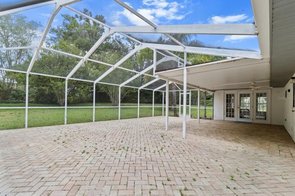 En Venta: $379,000 (3 camas, 2 baños, 2094 Pies cuadrados)