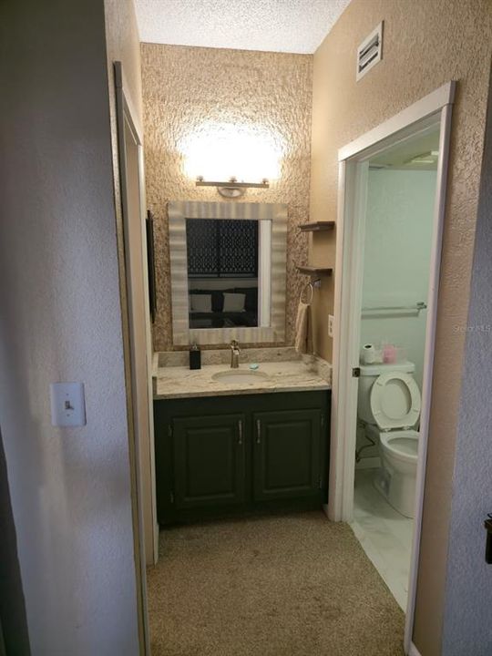For Rent: $2,100 (2 beds, 2 baths, 1016 Square Feet)