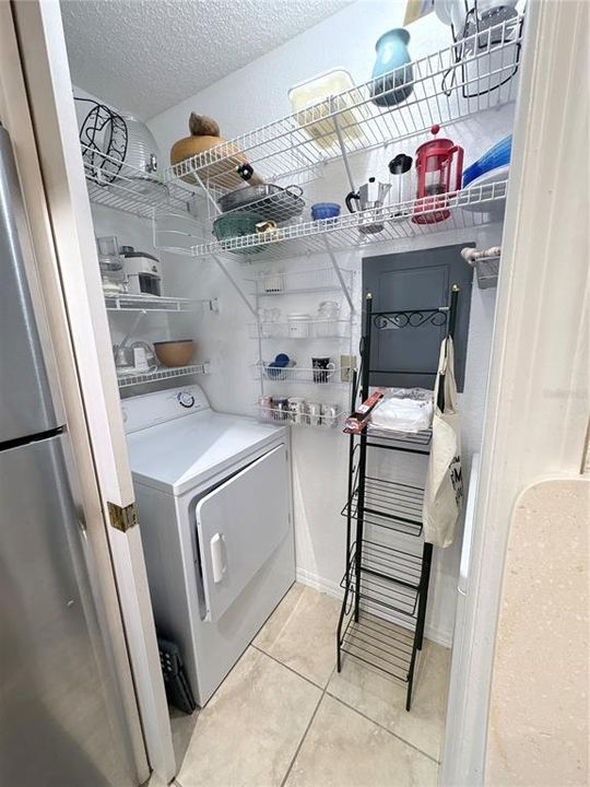 For Rent: $2,100 (2 beds, 2 baths, 1016 Square Feet)