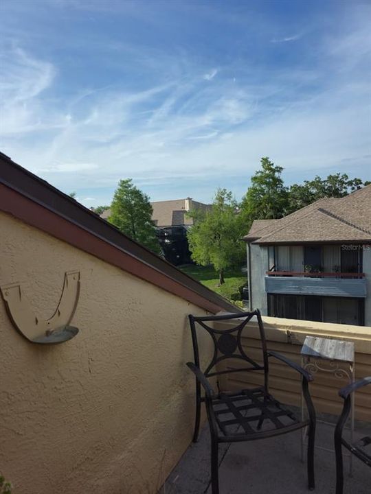 For Rent: $2,100 (2 beds, 2 baths, 1016 Square Feet)