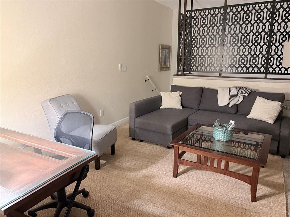 For Rent: $2,100 (2 beds, 2 baths, 1016 Square Feet)