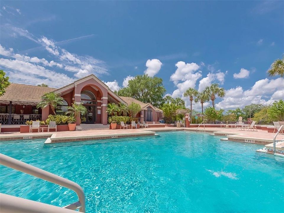 For Rent: $2,100 (2 beds, 2 baths, 1016 Square Feet)