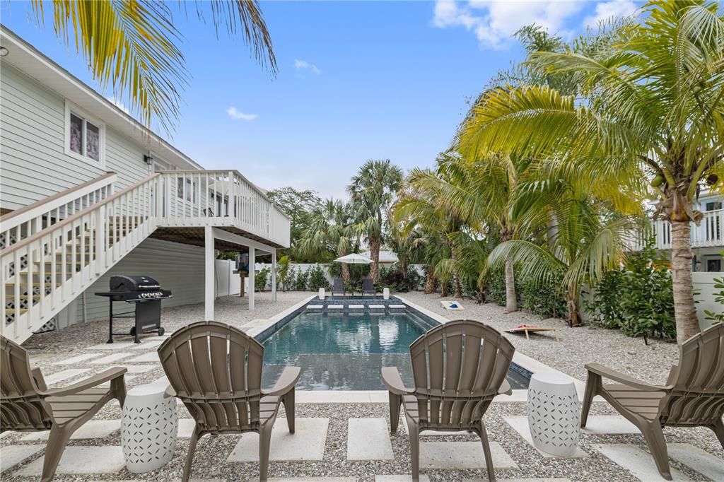 For Sale: $1,945,000 (3 beds, 2 baths, 1458 Square Feet)