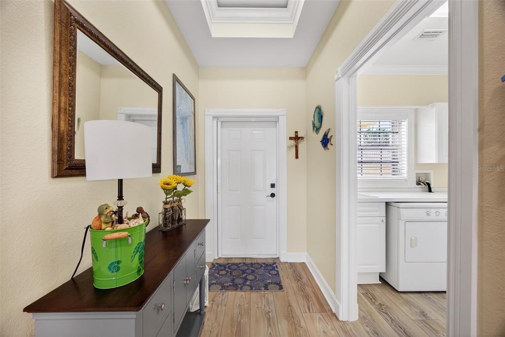Active With Contract: $325,000 (2 beds, 2 baths, 1430 Square Feet)