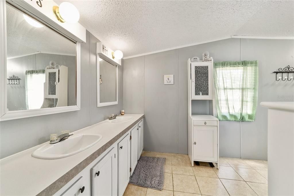 En Venta: $159,900 (3 camas, 2 baños, 1194 Pies cuadrados)
