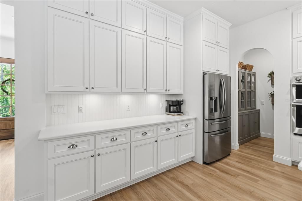 En Venta: $1,100,000 (5 camas, 3 baños, 3671 Pies cuadrados)