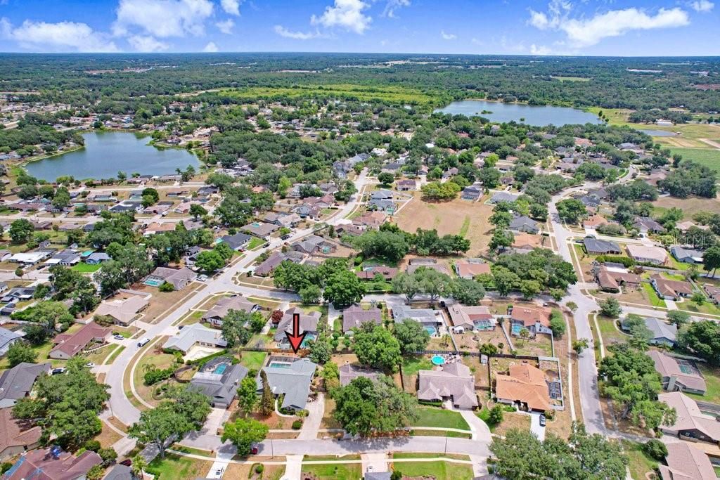 For Sale: $550,000 (4 beds, 3 baths, 2817 Square Feet)