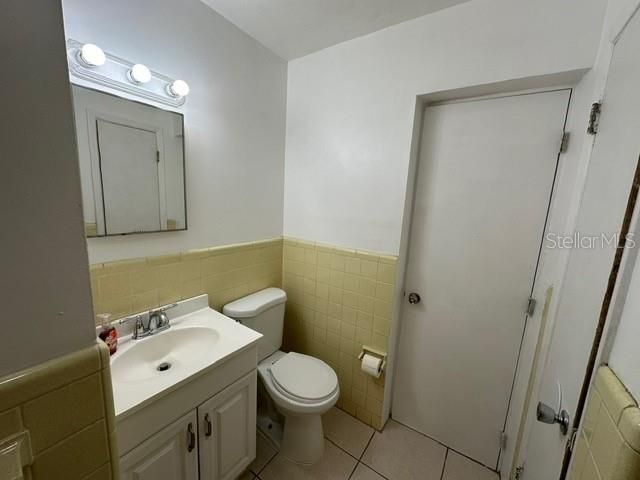 En Venta: $424,990 (4 camas, 0 baños, 2096 Pies cuadrados)