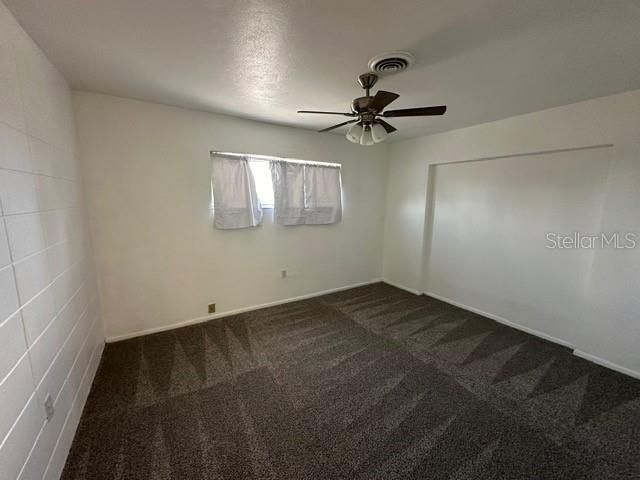 En Venta: $424,990 (4 camas, 0 baños, 2096 Pies cuadrados)