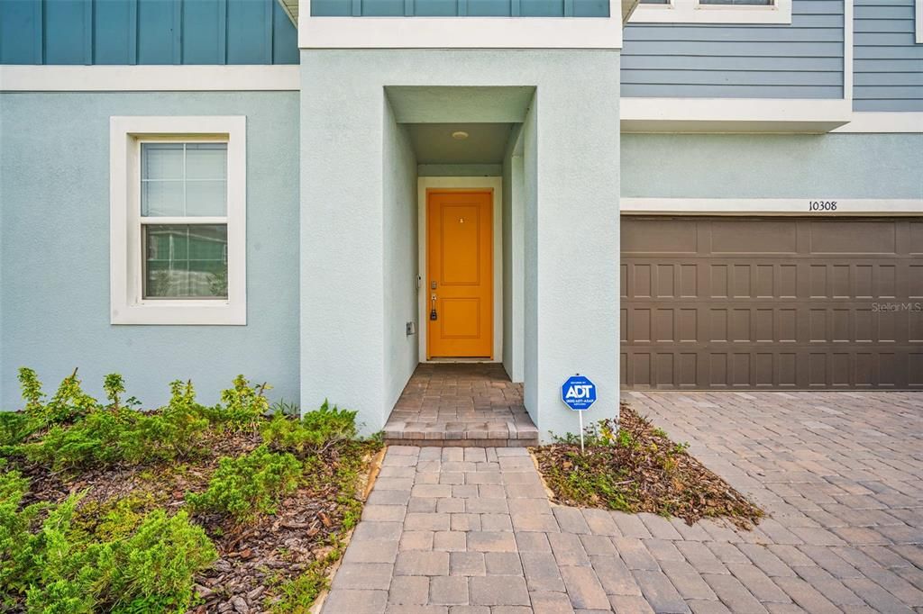 En Venta: $620,000 (5 camas, 3 baños, 3041 Pies cuadrados)