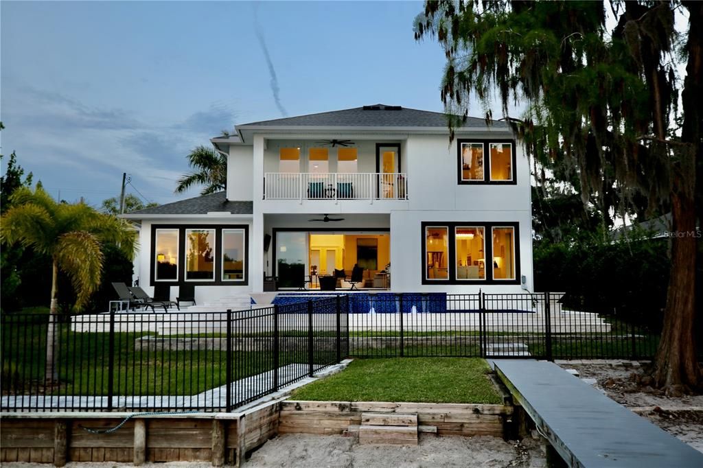 待售: $1,950,000 (4 贝兹, 3 浴室, 2838 平方英尺)