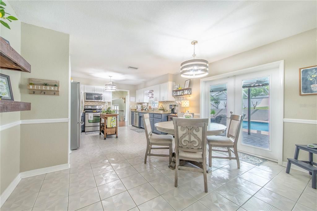 Active With Contract: $515,000 (4 beds, 3 baths, 2340 Square Feet)
