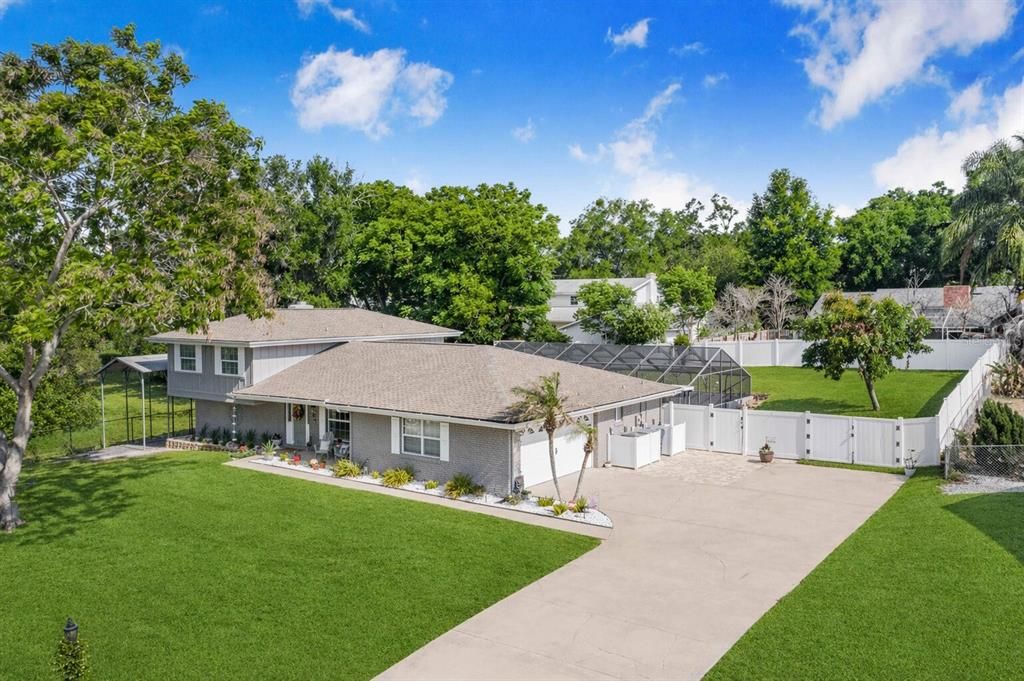 Active With Contract: $515,000 (4 beds, 3 baths, 2340 Square Feet)