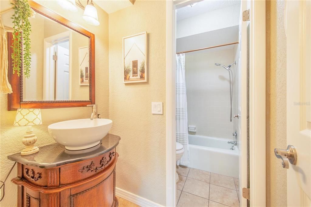 Active With Contract: $515,000 (4 beds, 3 baths, 2340 Square Feet)
