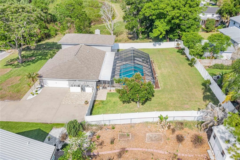 Active With Contract: $515,000 (4 beds, 3 baths, 2340 Square Feet)