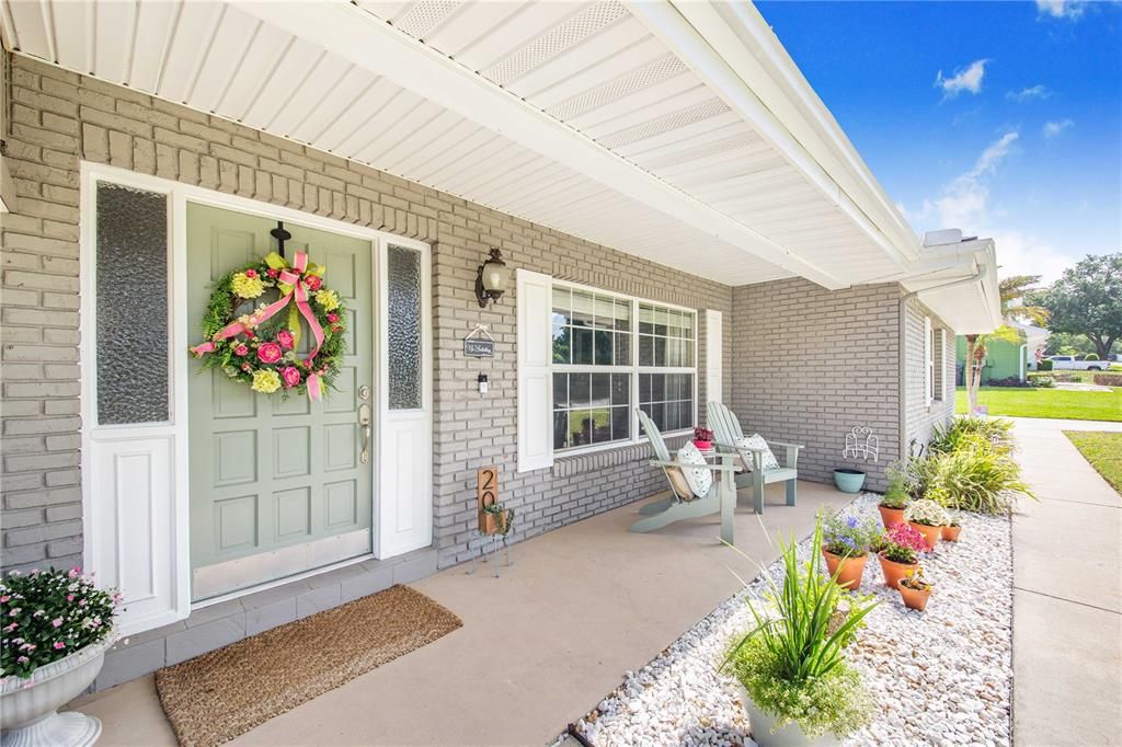 Active With Contract: $515,000 (4 beds, 3 baths, 2340 Square Feet)