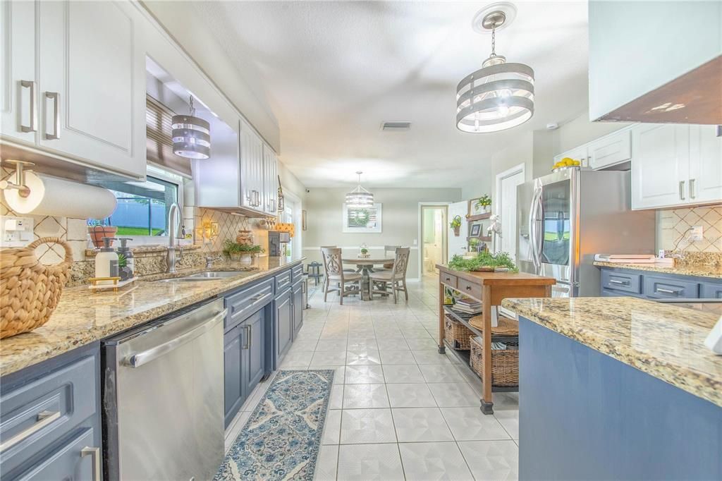 Active With Contract: $515,000 (4 beds, 3 baths, 2340 Square Feet)