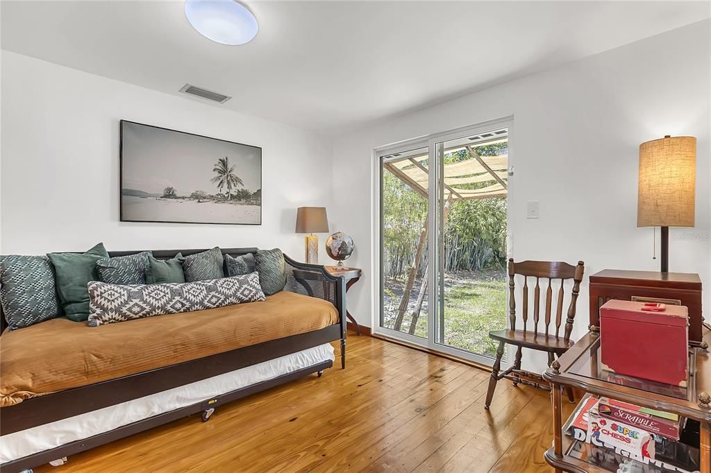 En Venta: $340,000 (2 camas, 2 baños, 1252 Pies cuadrados)
