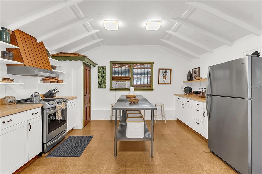 En Venta: $340,000 (2 camas, 2 baños, 1252 Pies cuadrados)