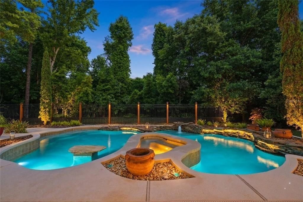 Active With Contract: $785,000 (4 beds, 3 baths, 2853 Square Feet)