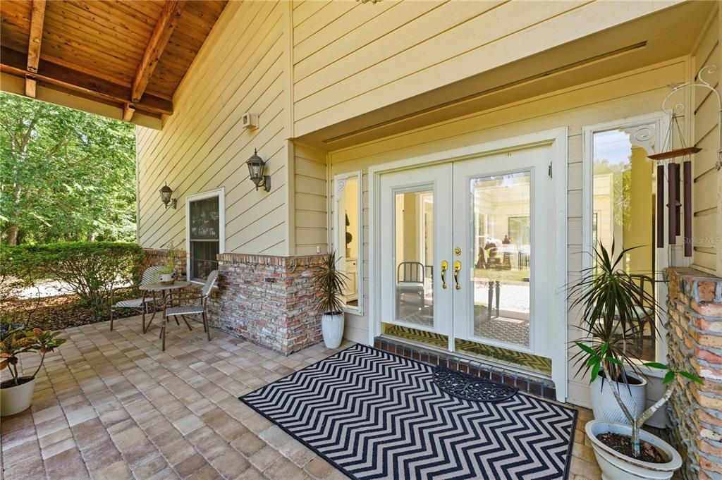 Active With Contract: $785,000 (4 beds, 3 baths, 2853 Square Feet)
