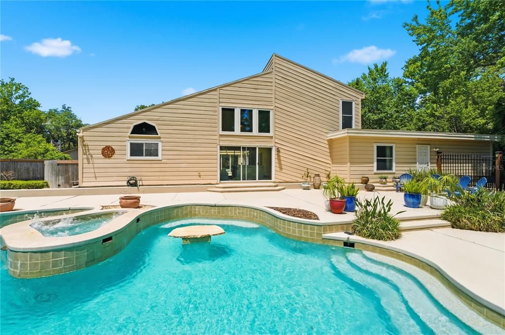 Active With Contract: $785,000 (4 beds, 3 baths, 2853 Square Feet)