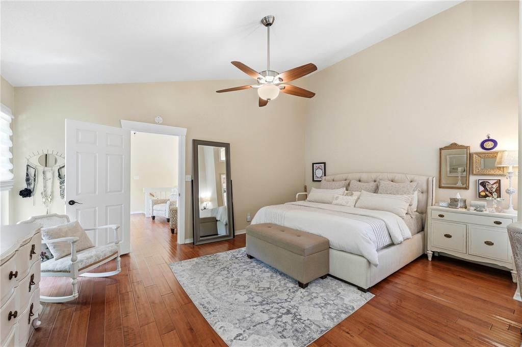 Active With Contract: $785,000 (4 beds, 3 baths, 2853 Square Feet)