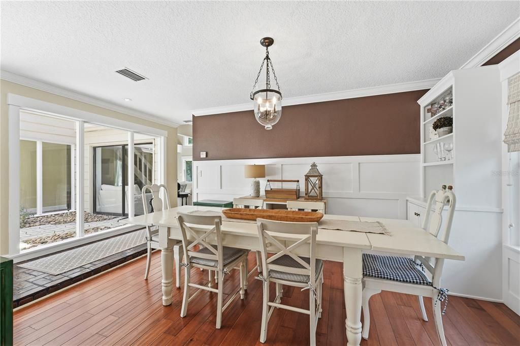 Active With Contract: $785,000 (4 beds, 3 baths, 2853 Square Feet)