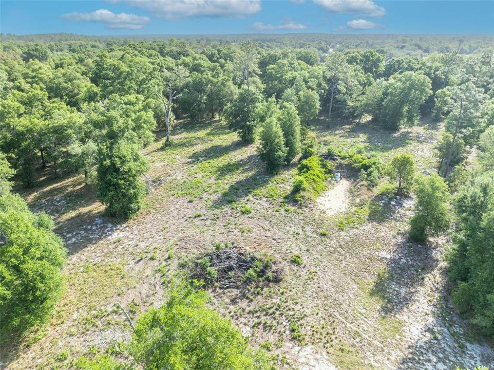 Activo con contrato: $415,000 (5.00 acres)