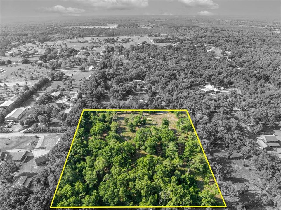 Activo con contrato: $415,000 (5.00 acres)