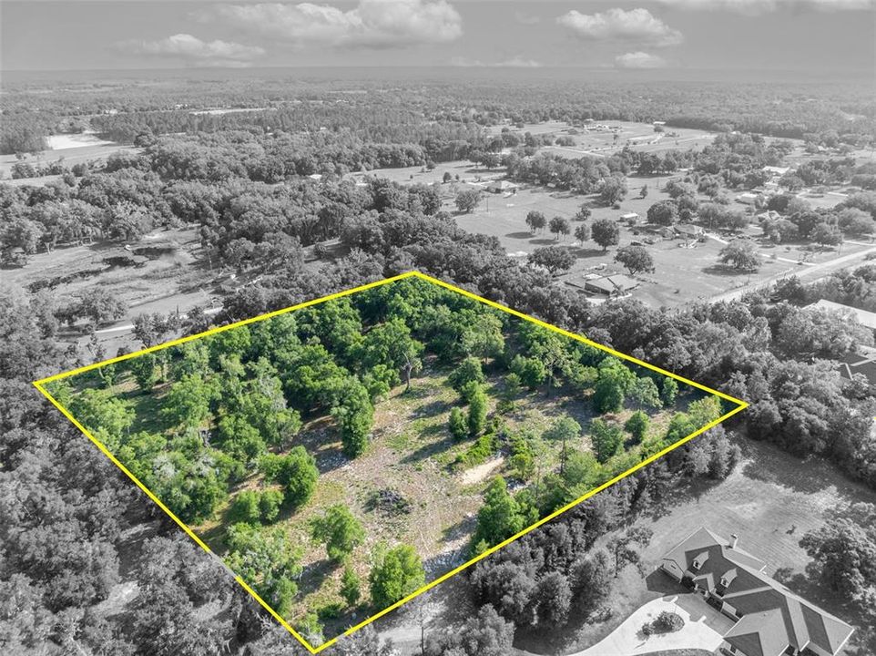 Activo con contrato: $415,000 (5.00 acres)