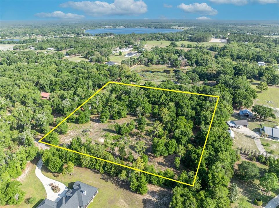 Activo con contrato: $415,000 (5.00 acres)