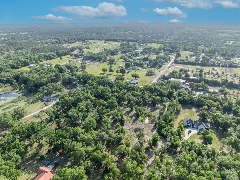 Activo con contrato: $415,000 (5.00 acres)