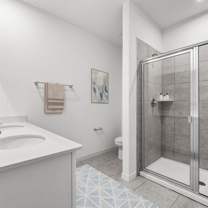 Под контрактом: $289,990 (3 спален, 2 ванн, 1496 Квадратных фут)
