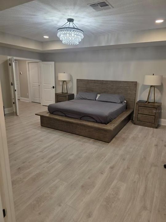 На продажу: $799,999 (5 спален, 5 ванн, 3761 Квадратных фут)