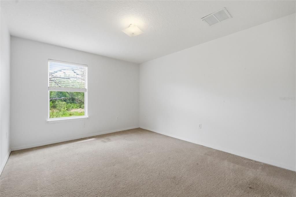 Active With Contract: $350,000 (4 beds, 2 baths, 2871 Square Feet)