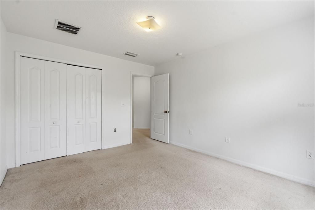 Active With Contract: $350,000 (4 beds, 2 baths, 2871 Square Feet)