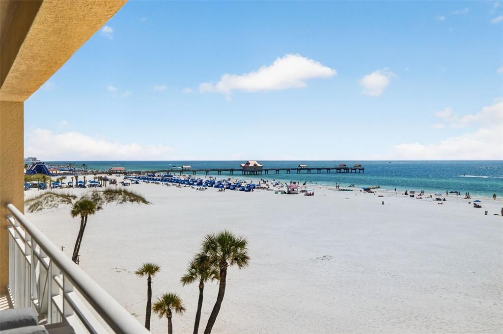 For Sale: $2,399,000 (3 beds, 2 baths, 2000 Square Feet)